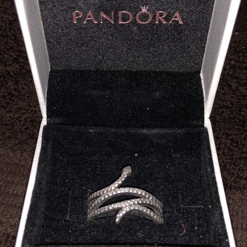 Pandora Serpent ring